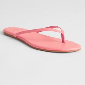 Gap faux leather coral pink flip flop size 7